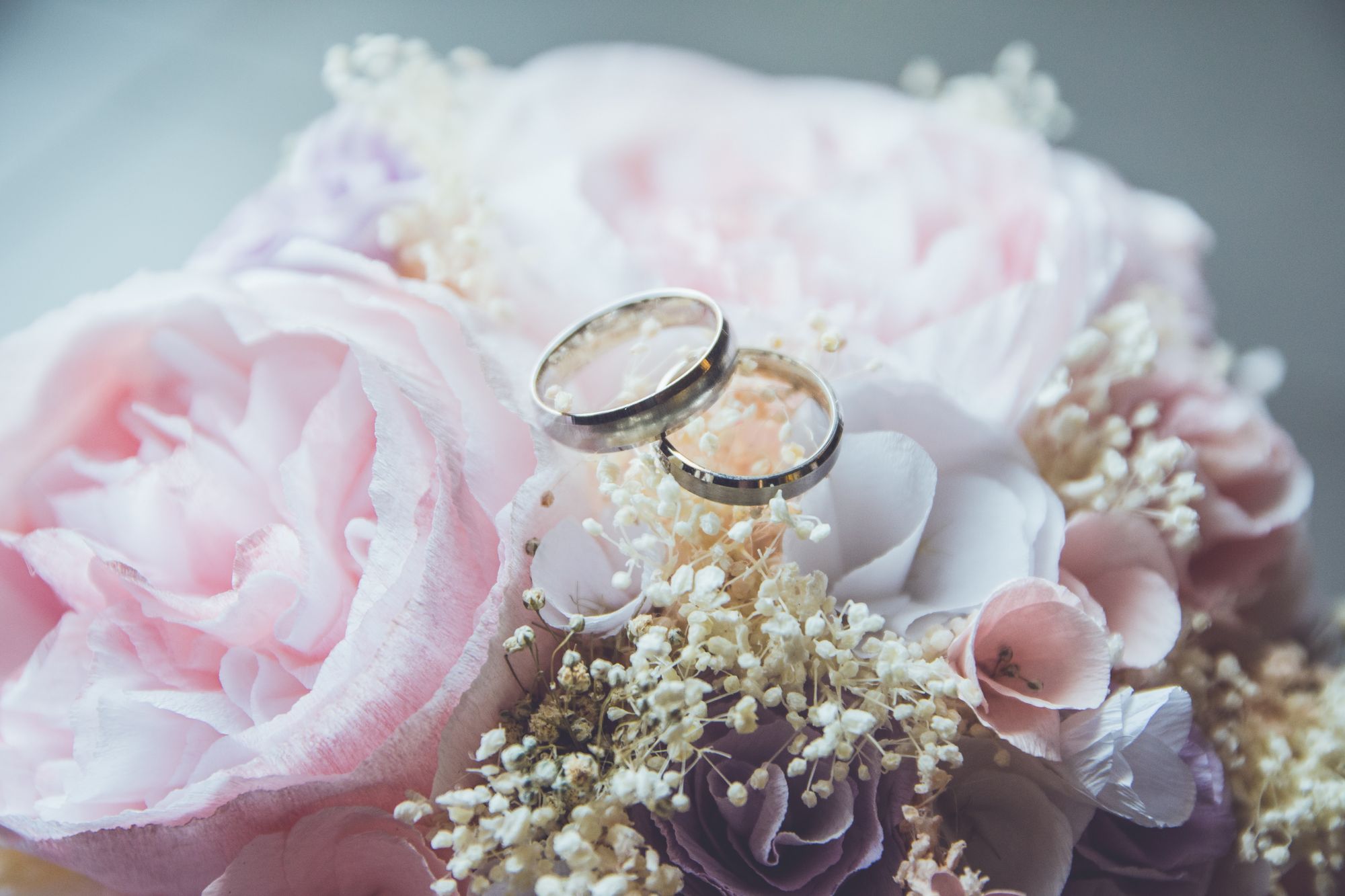 30 Ways to Save Money on your Wedding